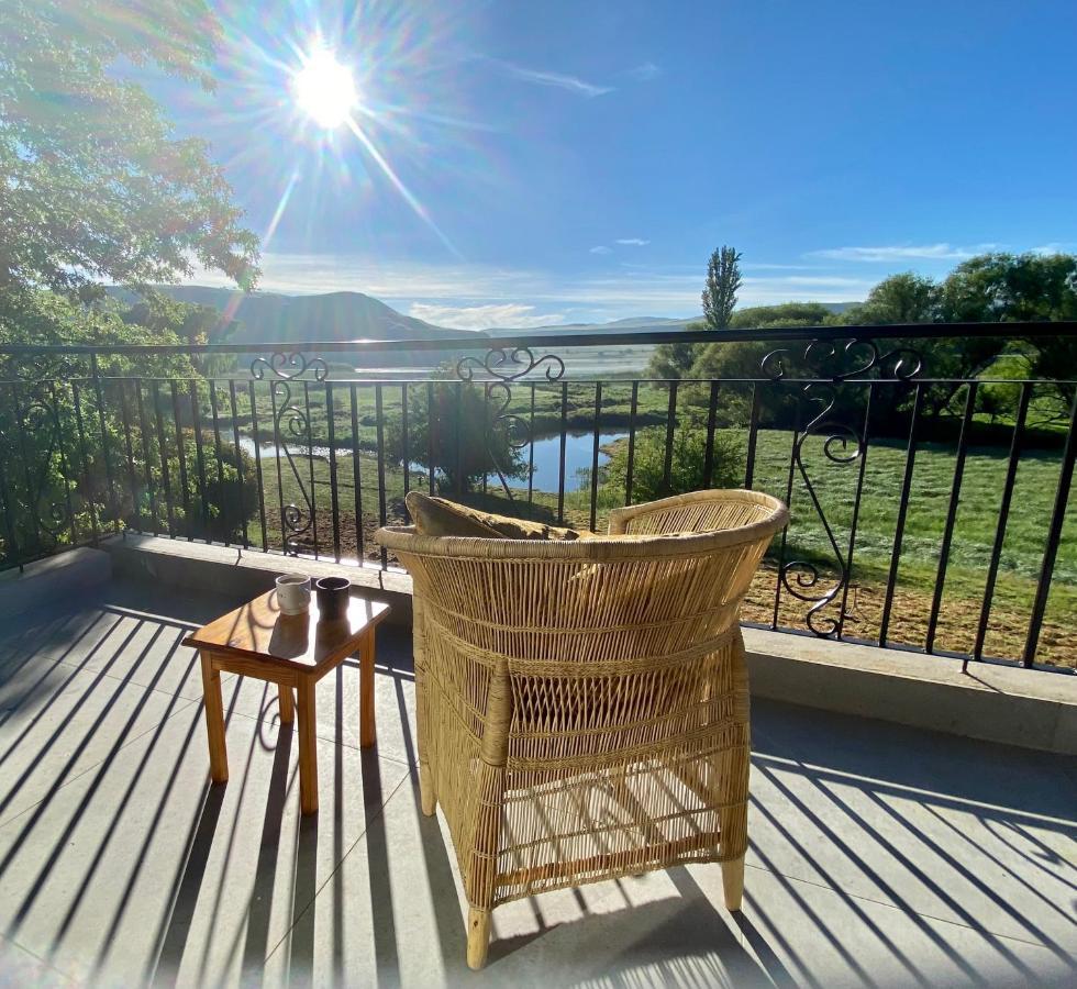 Valley Lakes The Lodge Underberg Buitenkant foto
